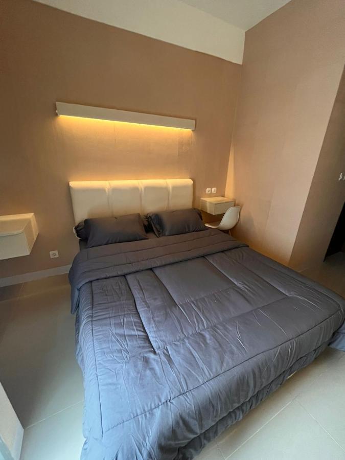 Hotel Shero Transpark Bekasi Esterno foto